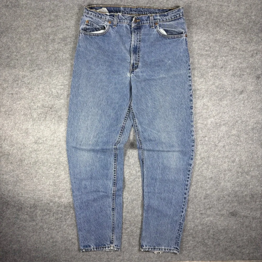Vintage 90s Levis 550 Relaxed Fit Tapered Leg Jeans Made in USA Blue 36x34